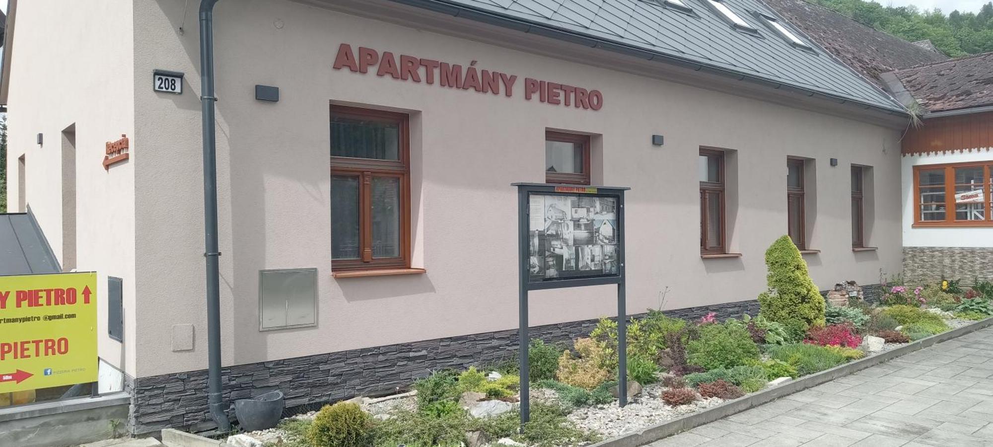 Apartmany Pietro Oravsky Podzamok Luaran gambar